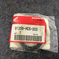 Front Knuckle Dust Seal Honda TRX300 / 350 / 400 '00-07' #91256HC5003