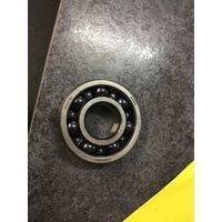 suzuki crank bearing RM250 89-91  25x62x17. 09262-25108